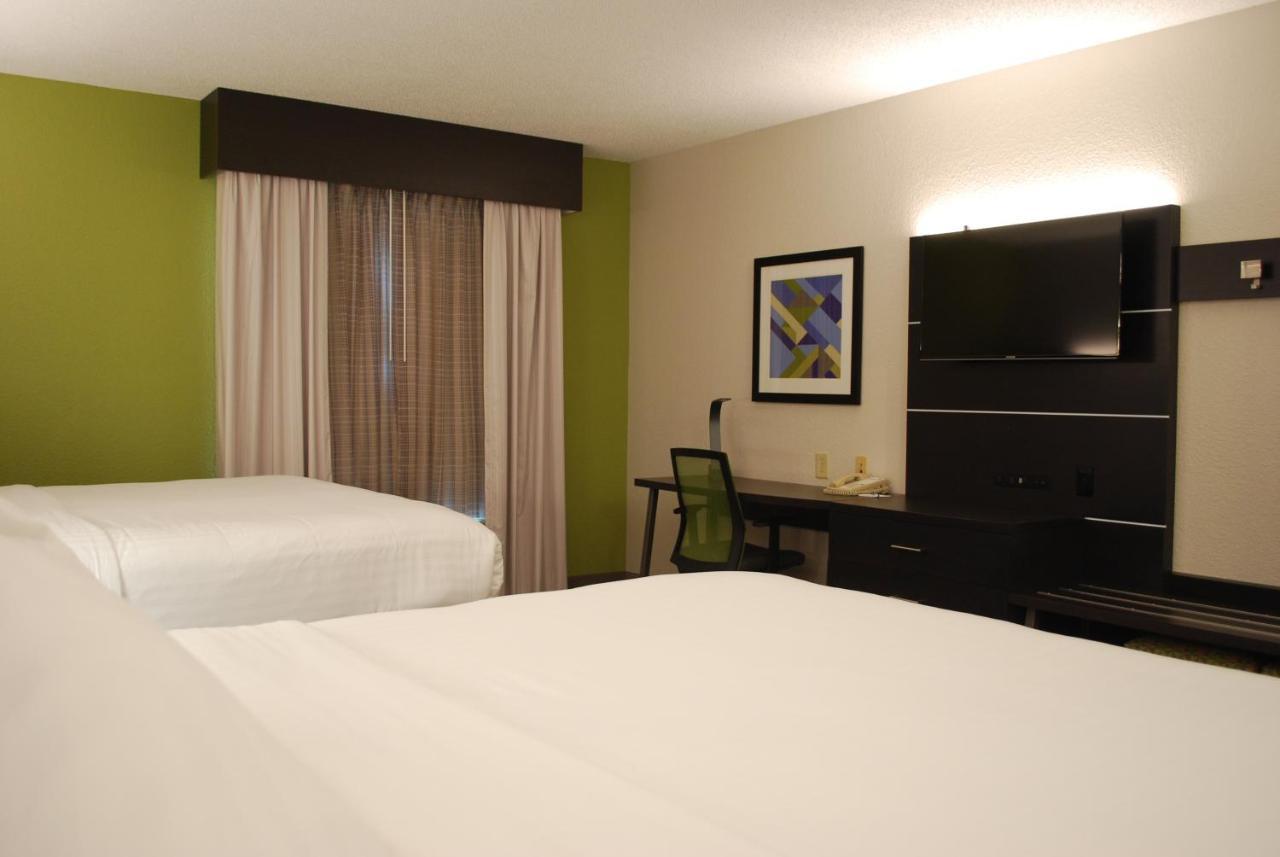 Holiday Inn Express Hotel & Suites Kingsport-Meadowview I-26 By Ihg Esterno foto