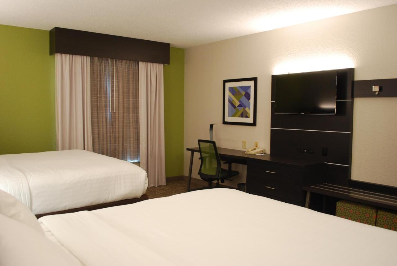 Holiday Inn Express Hotel & Suites Kingsport-Meadowview I-26 By Ihg Esterno foto