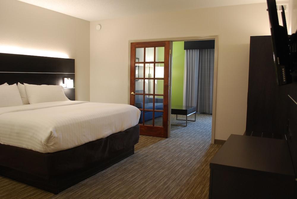 Holiday Inn Express Hotel & Suites Kingsport-Meadowview I-26 By Ihg Esterno foto