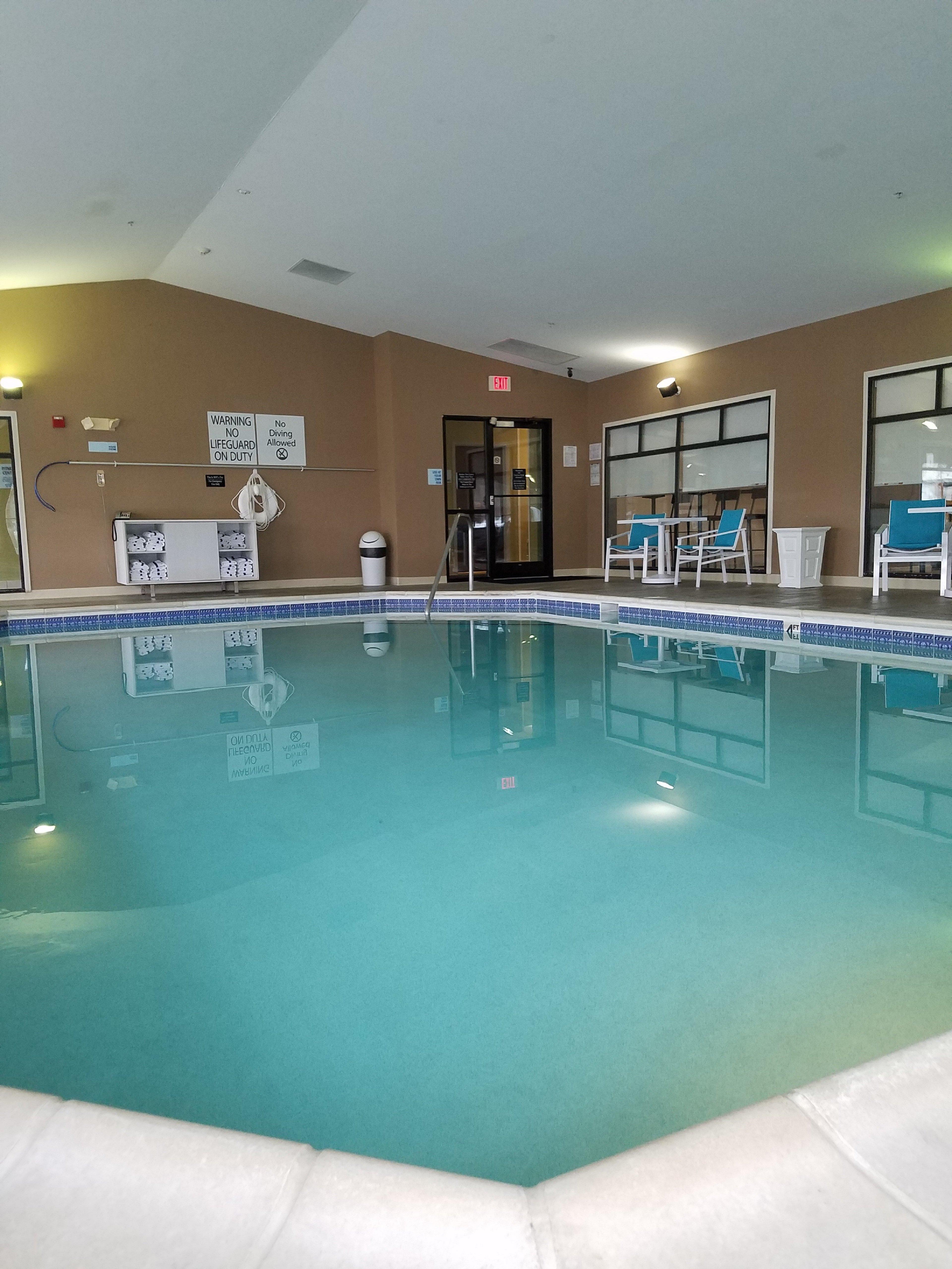 Holiday Inn Express Hotel & Suites Kingsport-Meadowview I-26 By Ihg Esterno foto