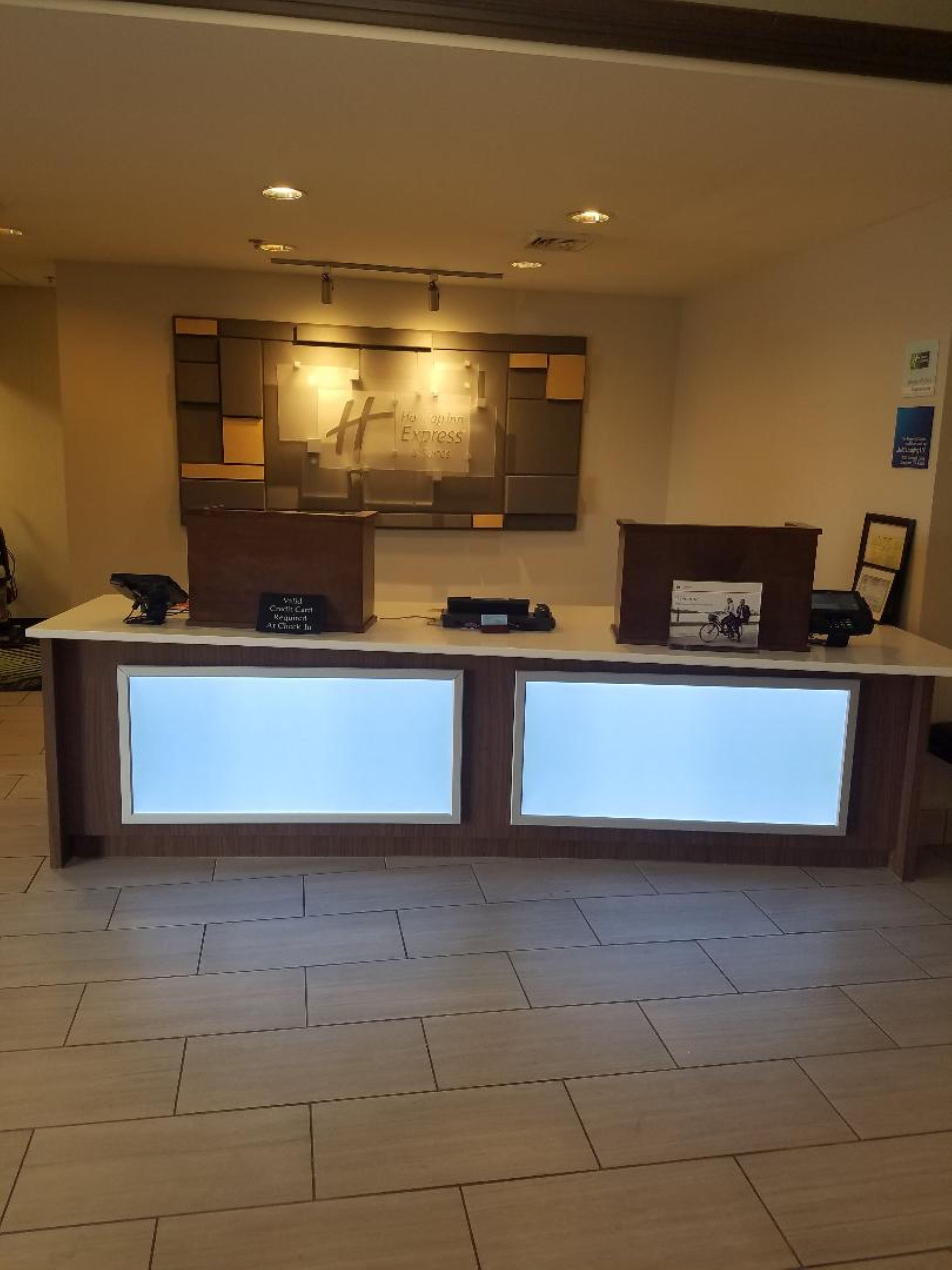 Holiday Inn Express Hotel & Suites Kingsport-Meadowview I-26 By Ihg Esterno foto