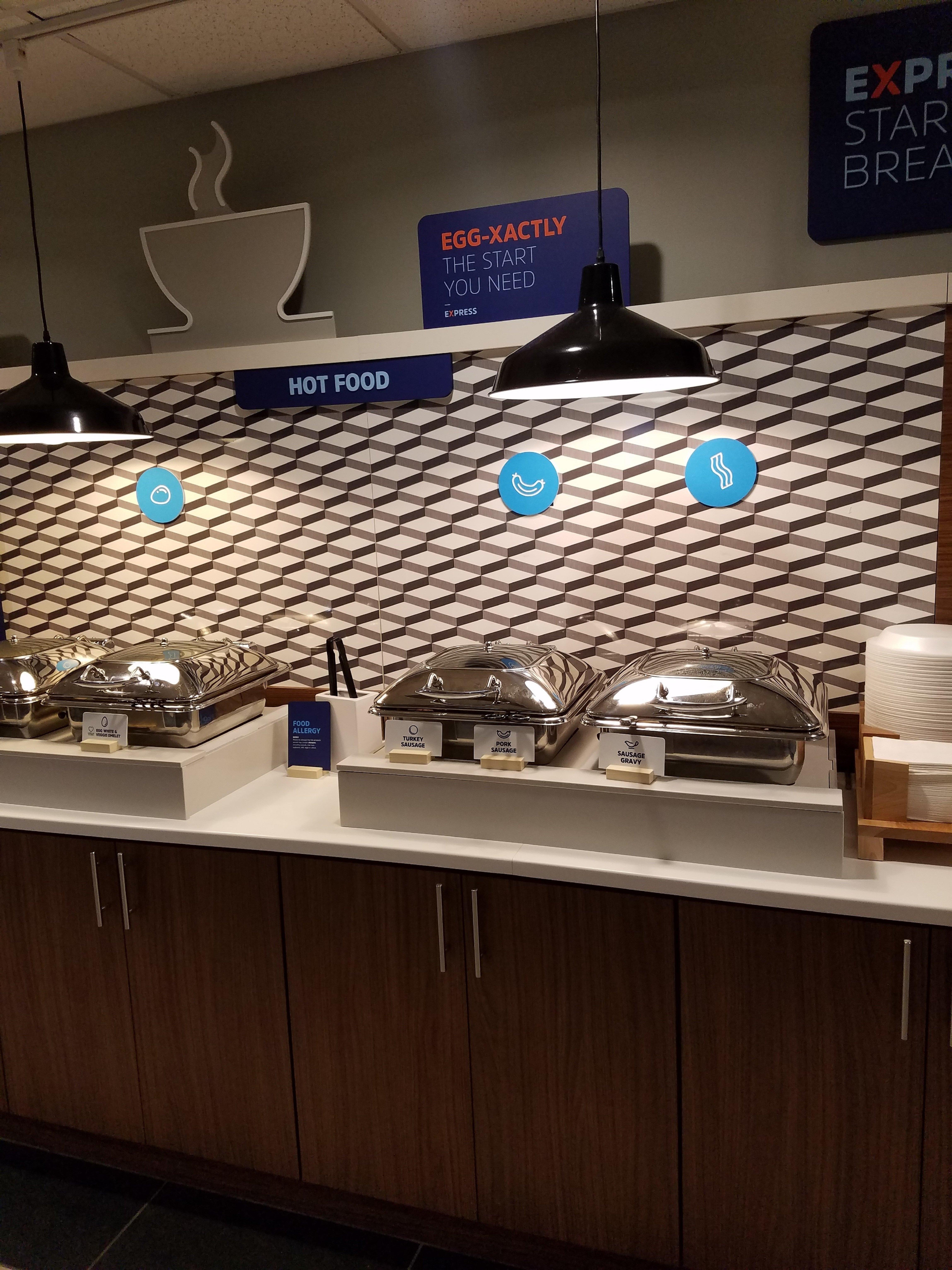 Holiday Inn Express Hotel & Suites Kingsport-Meadowview I-26 By Ihg Esterno foto